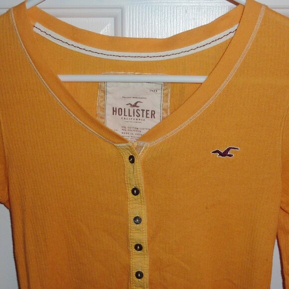Woman's HOLLISTER Thin Ribbed Long Sleeved, Lightweight T Shirt Large - Picture 4 of 5